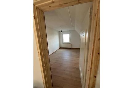 3- Zimmer Wohnung - Erstbezug - 550,00&nbsp;EUR Kaltmiete, ca.&nbsp; 50,00&nbsp;m&sup2; in Nabburg (PLZ: 92507)