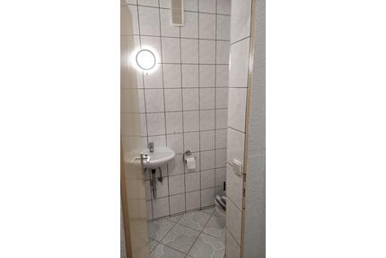 3 Zimmer Wohnung in Bernberg - 900,00&nbsp;EUR Kaltmiete, ca.&nbsp; 73,00&nbsp;m&sup2; in Gummersbach (PLZ: 51647) Hepel