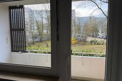 Charmante 4-Zimmer Wohnung mit 2 Balkone in Blockdiek - Bremen Hemelingen