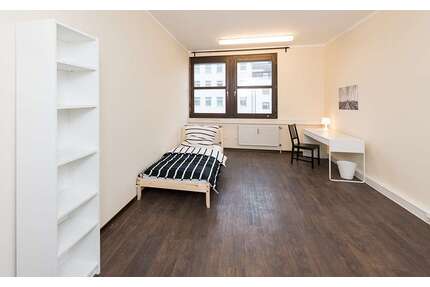 WG-Zimmer in München 750,00 € 21 m²